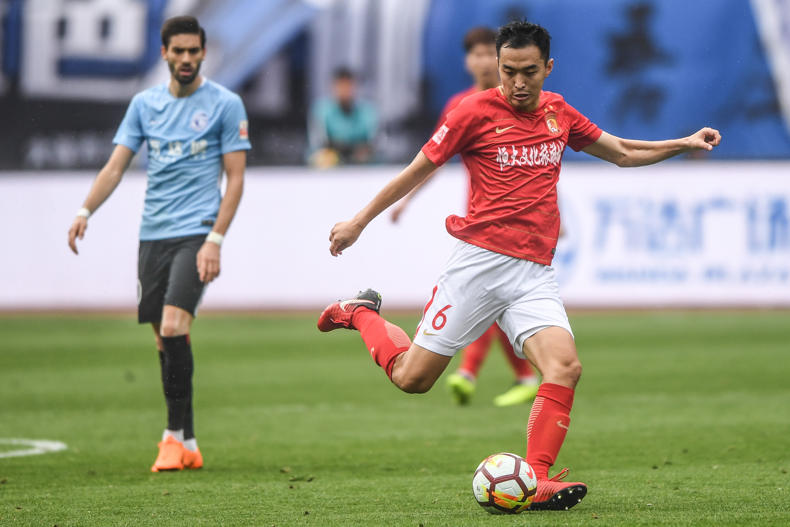 广州恒大实力强劲，球员们备战状态良好的简单介绍